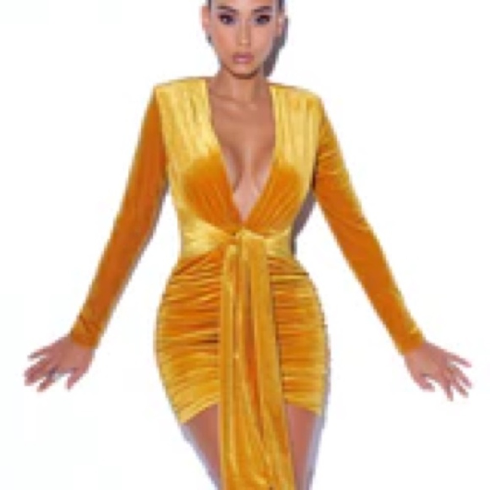 Miss Circle Infinite Love Dress, Yellow velvet size L